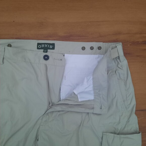 Orvis Cargo Men's Shorts  Multi Pocket Khaki Safari Fishing Camp size 38 - Picture 3 of 8